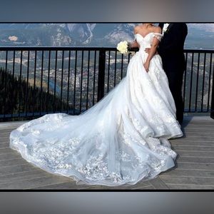 Naviblue Wedding Dress